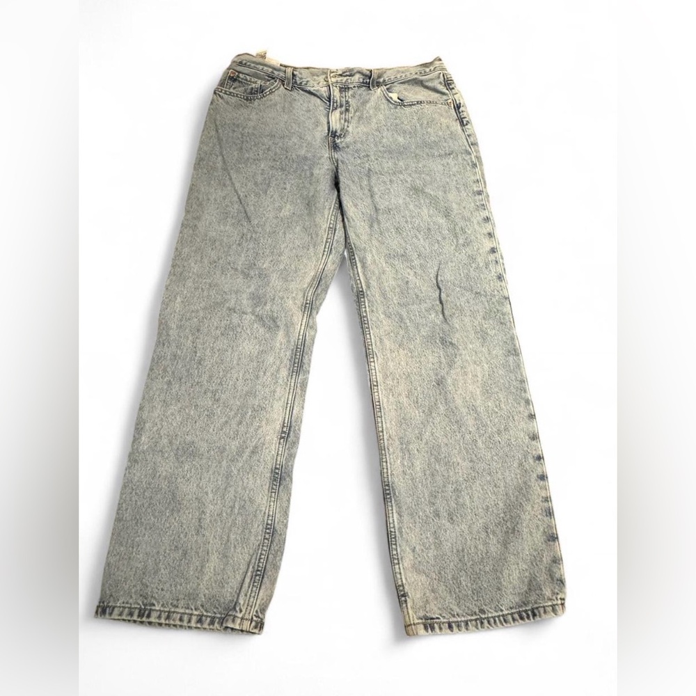 Classic Blue Denim Levi Jeans
